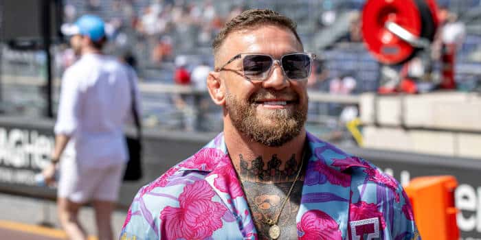 Conor McGregor สูญเสีย $500K ในการเดิมพันกับ Michael Chandler หลังจากที่ถูกทำโทษด้วย TKO ที่โหดเหี้ยม
