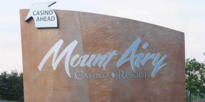 การฟ้องรวมกันต่อ Mount Airy ได้รับการพัก 120 วัน