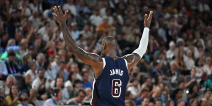 ผู้เสี่ยงเสีย 884,000 ดอลลาร์บน LeBron James เพื่อที่จะทำได้ 10+ คะแนนและชนะเกม