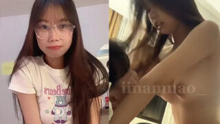 น้องมะนาว iinamnao ดาวทวิต ร่อนหีโยกควย พริ้วๆ ก่อนเย็ดท่าหมา สุดจัด